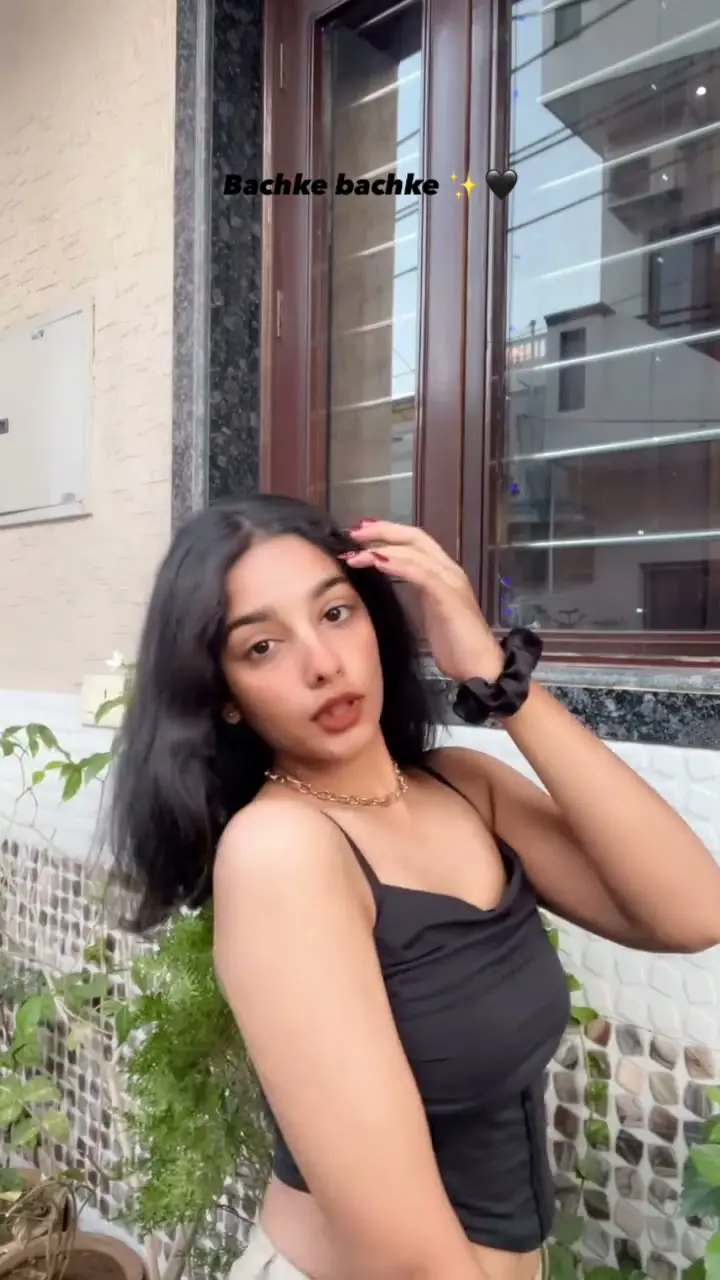 Bachke bachke ✨🖤