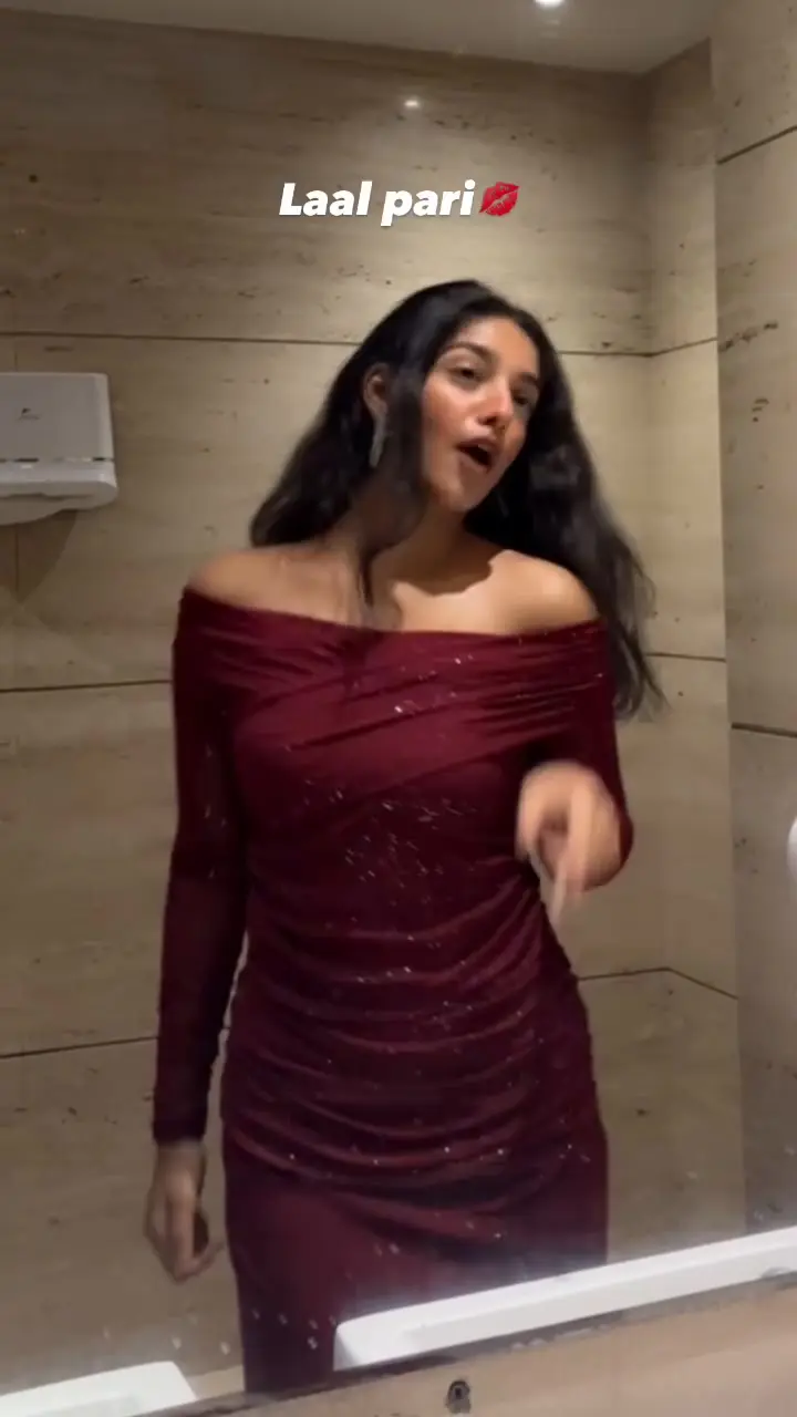 Laal pari💋…..