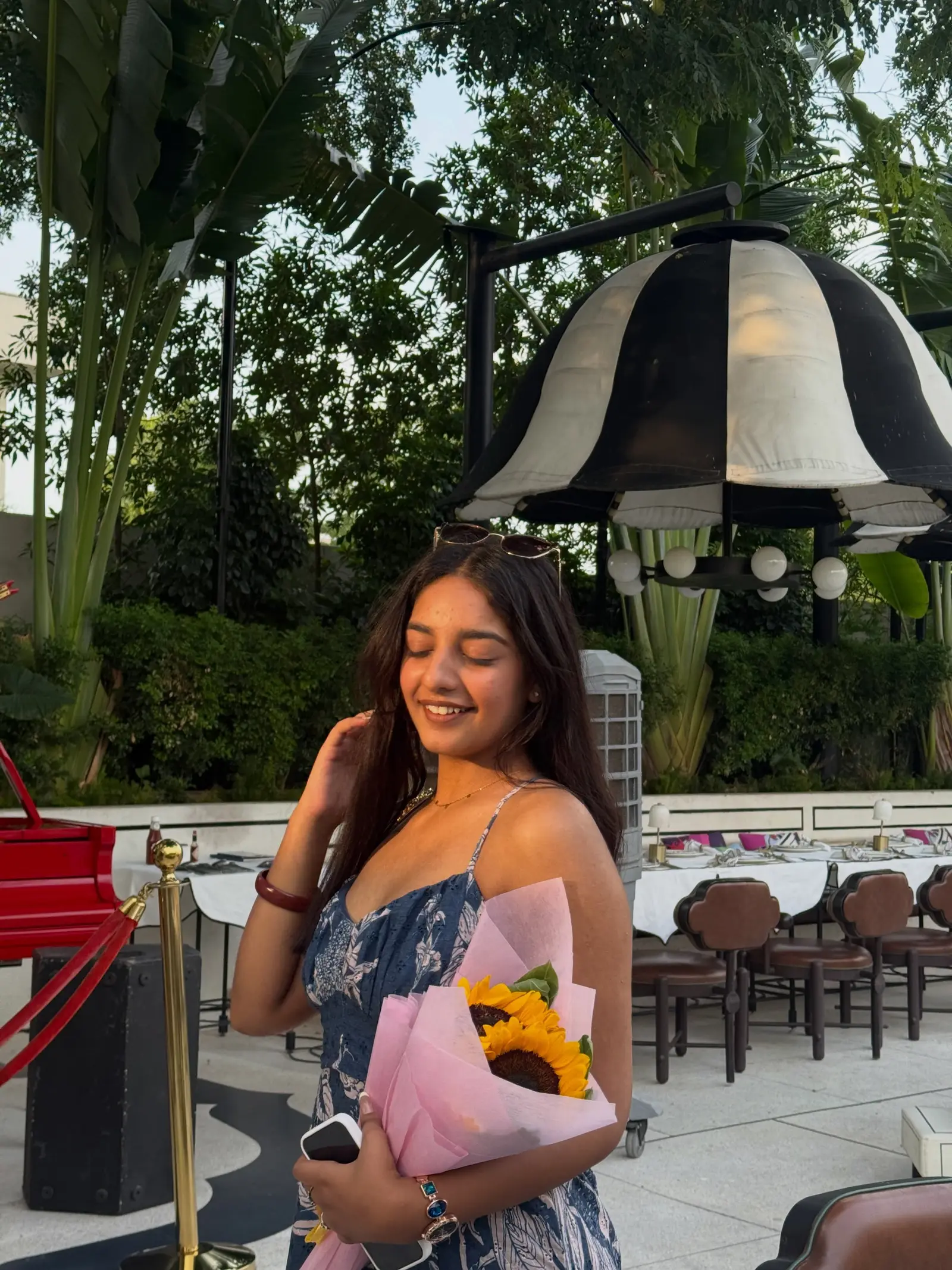 You look soo preety, yess you do!🌻💘