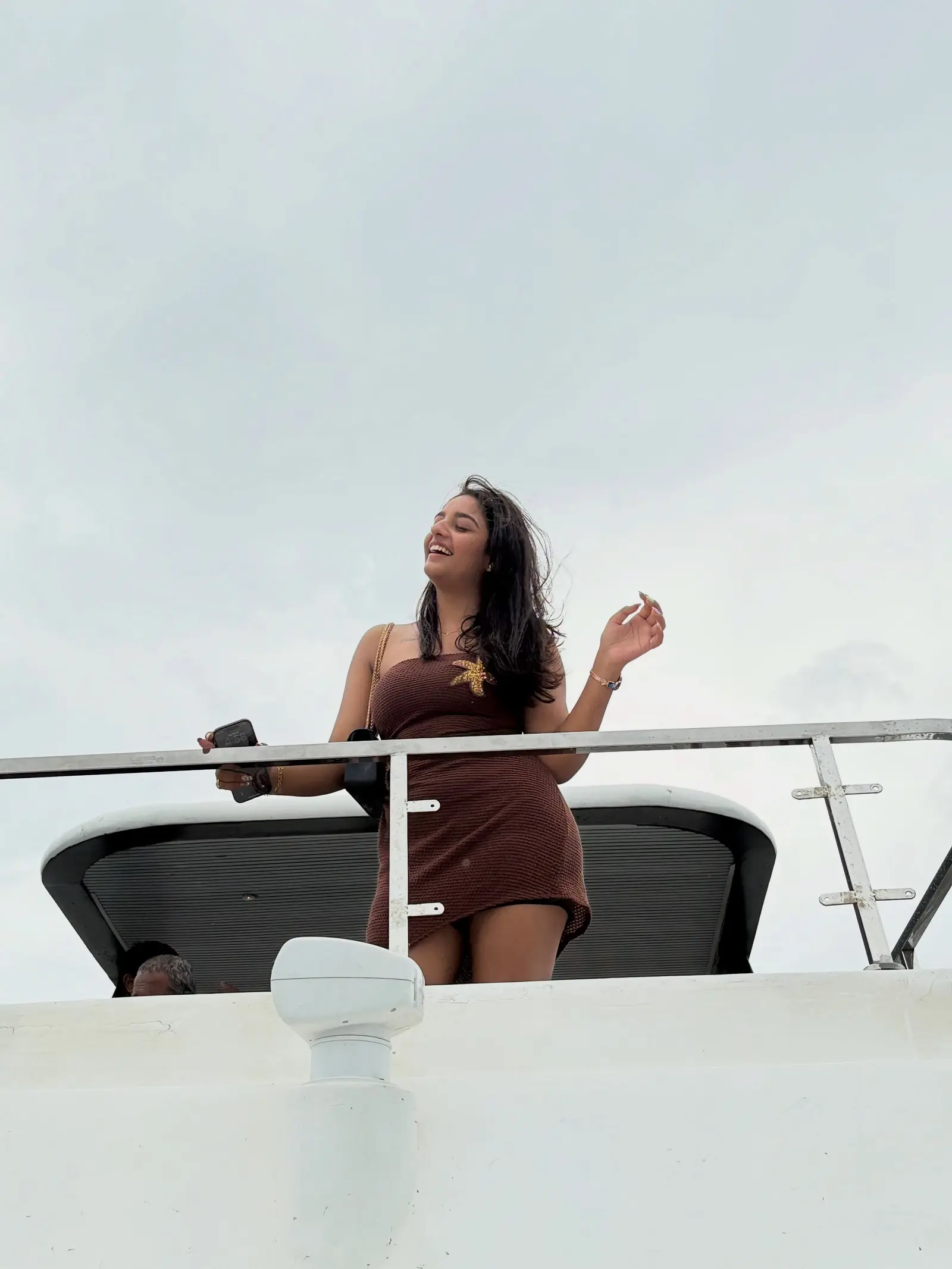 Sad songs but on yacht please🙏🏻…